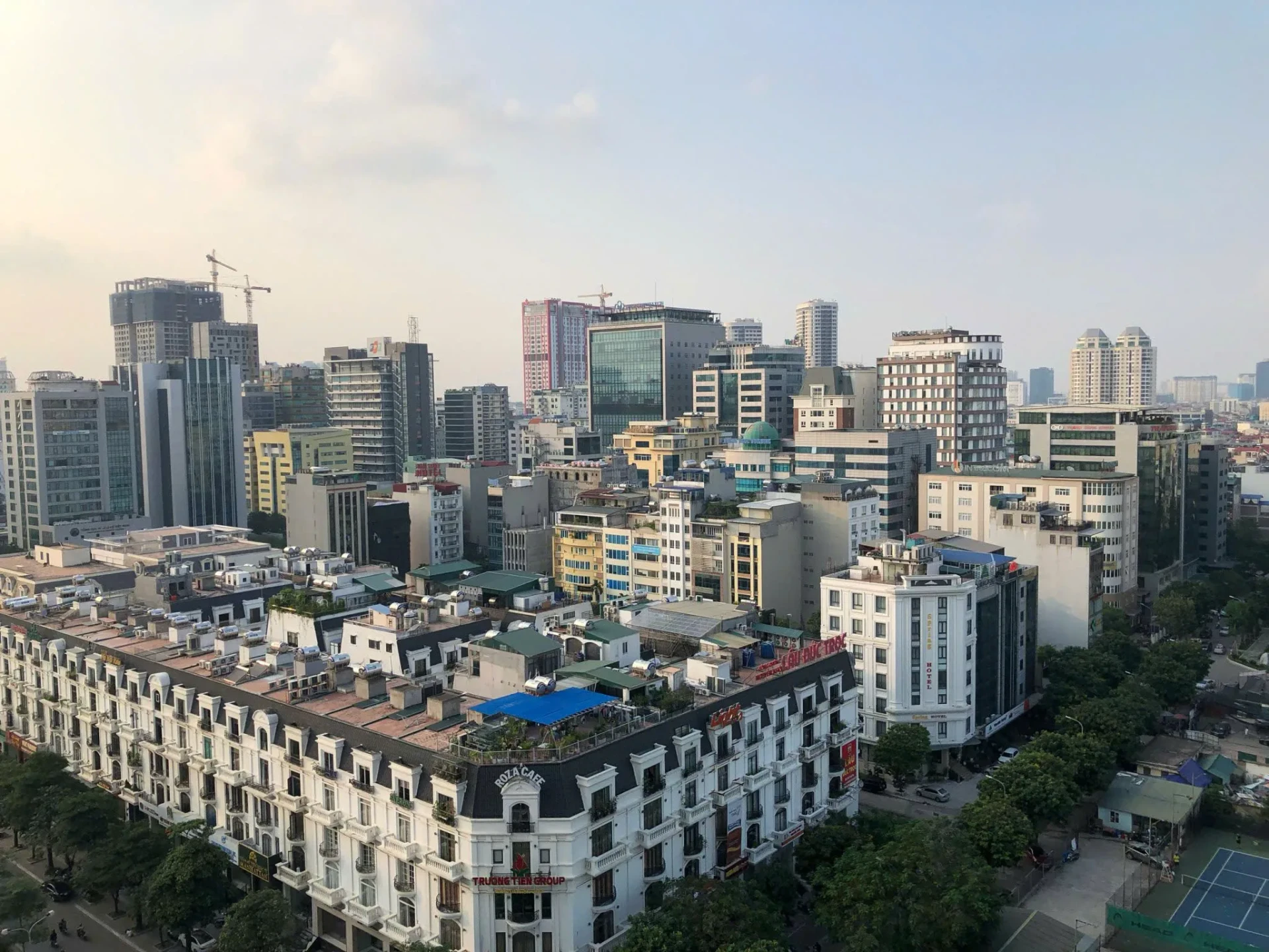 河內城市住宅與建案天際線